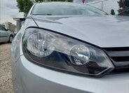 Volkswagen Golf Kombi 1,6 l 77 kw