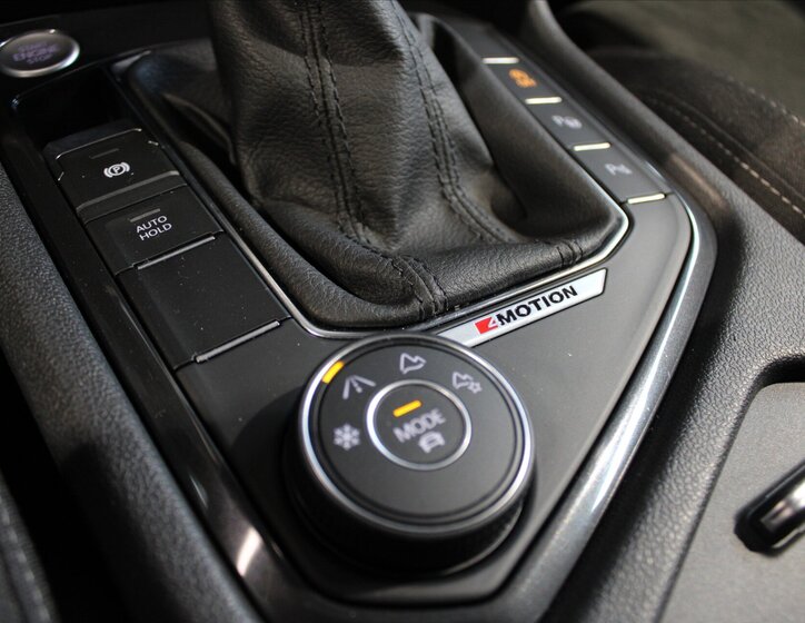 Volkswagen Tiguan SUV 2,0 l 180 kw