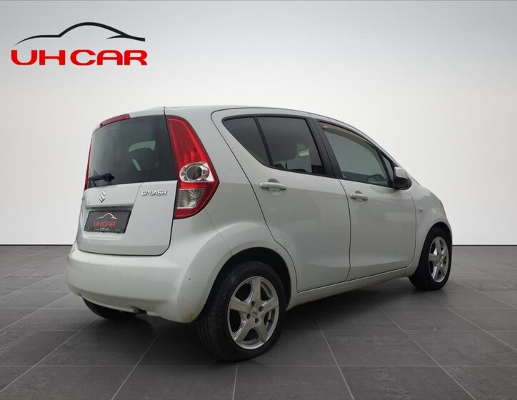 Suzuki Splash Hatchback 1,2 l 63 kw