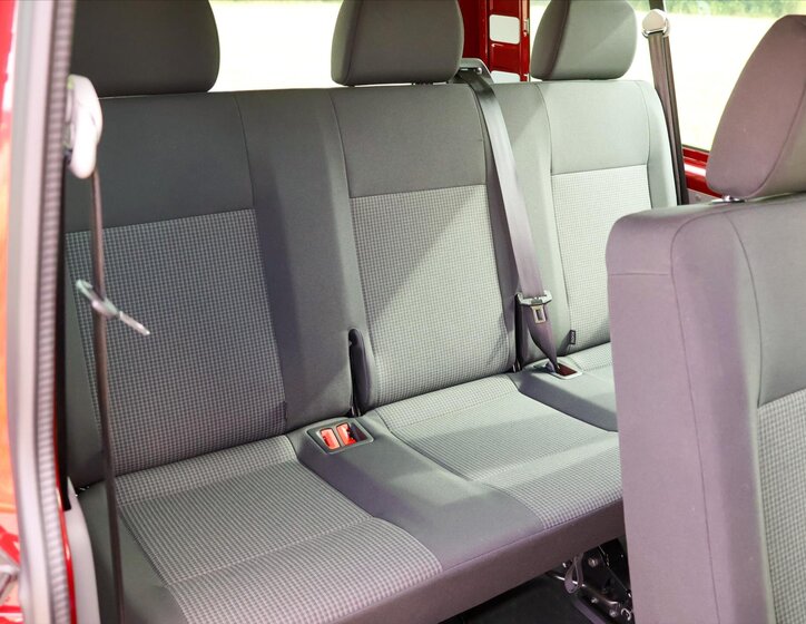 Volkswagen Transporter 16