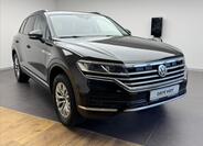 Volkswagen Touareg 3