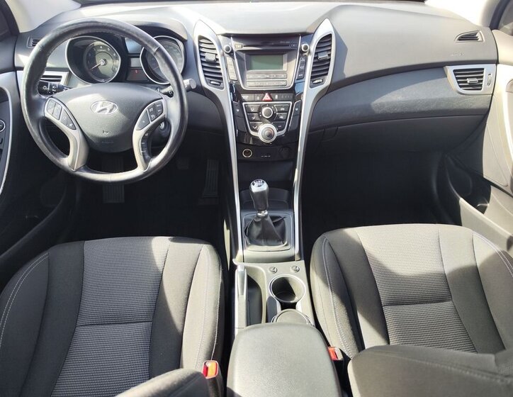 Hyundai i30 Hatchback 1,4 l 73 kw
