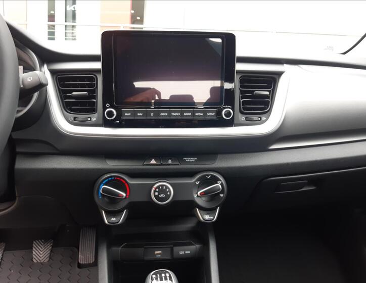 KIA Stonic 13