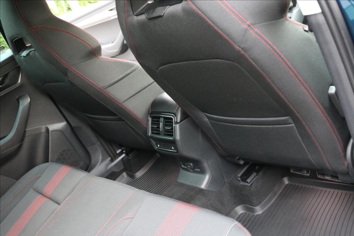 Škoda Karoq Kombi 1,6 l 85 kw