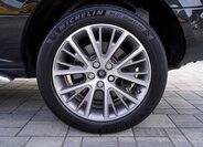 Land Rover Range Rover SUV / Terénní 4,4 l 230 kw
