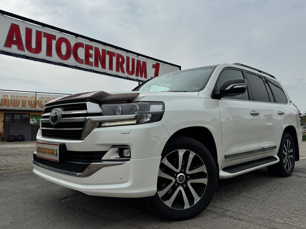 Toyota Land Cruiser SUV / Terénní 4,5 l 186 kw