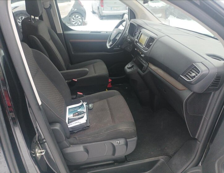 Toyota ProAce Verso 11