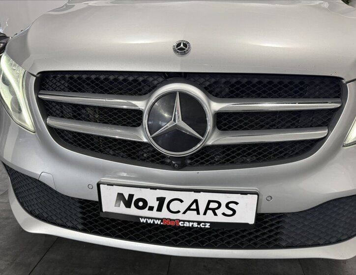 Mercedes-Benz Třídy V Kombi 2,0 l 174 kw