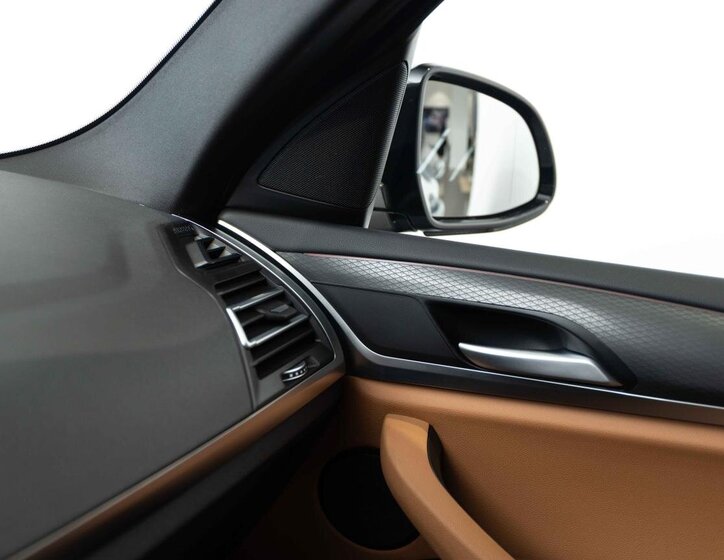 BMW X3 SUV 2,0 l 140 kw