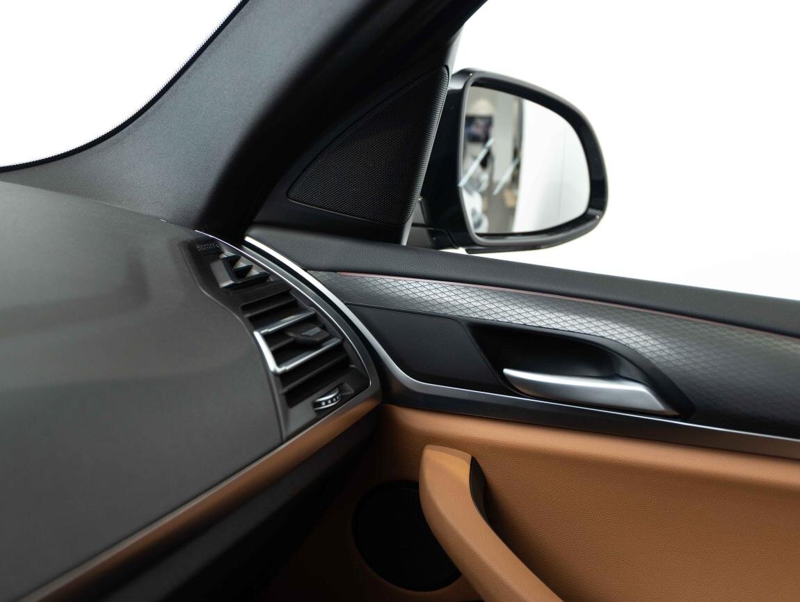 BMW X3 SUV 2,0 l 140 kw