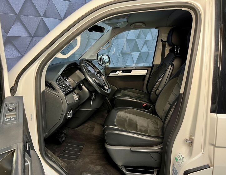 Volkswagen Multivan 11