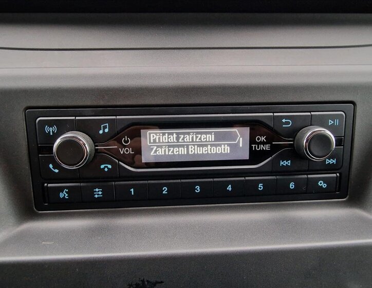 Ford Transit Kombi 2,0 l 96 kw