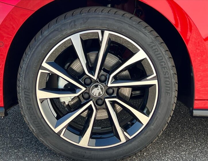 Škoda Fabia Hatchback 1,5 l 110 kw