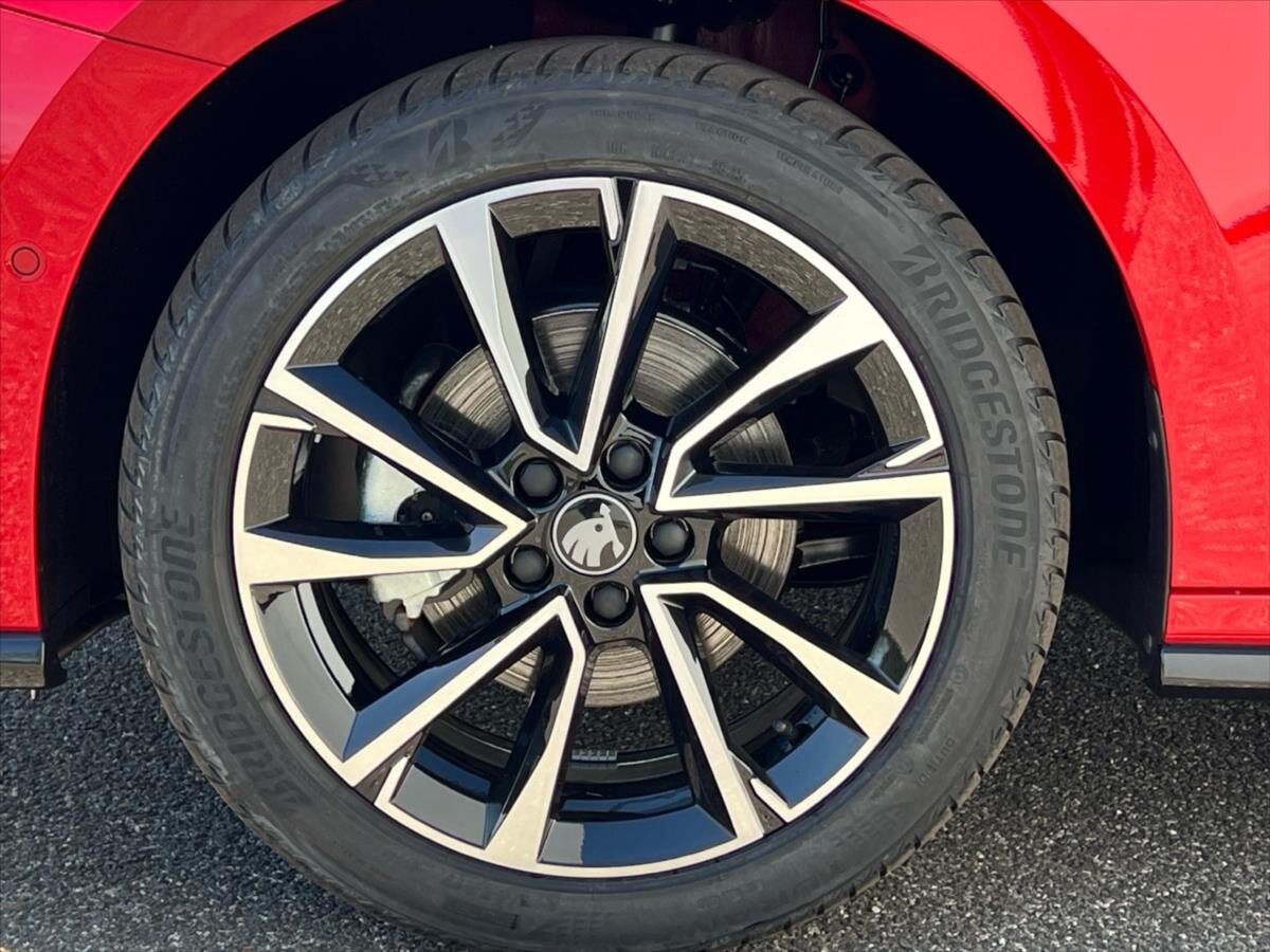 Škoda Fabia Hatchback 1,5 l 110 kw