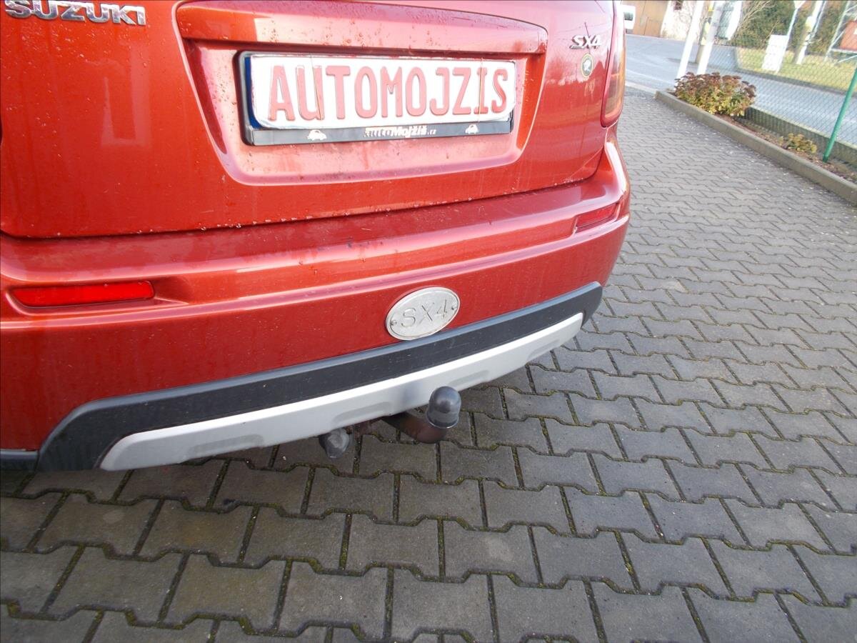 Suzuki SX4 Hatchback 1,6 l 88 kw