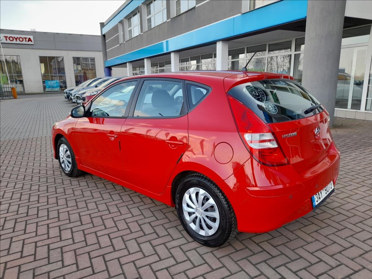 Hyundai i30 Hatchback 1,4 l 80 kw