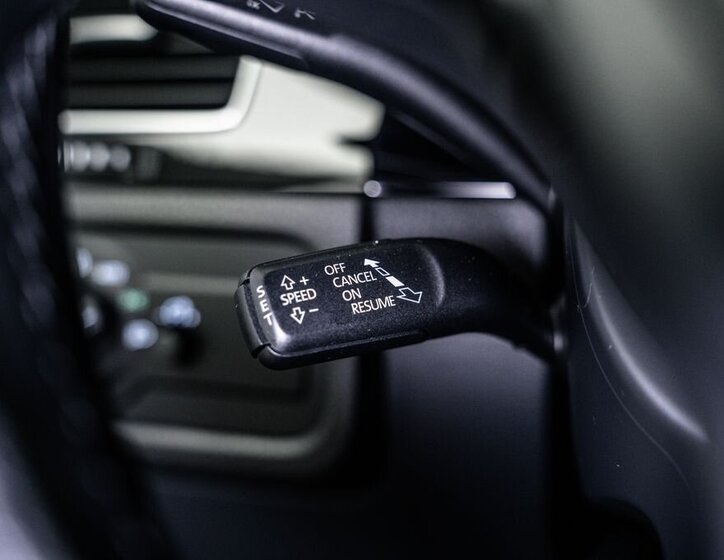 Volkswagen Touareg SUV / Terénní 3,0 l 193 kw