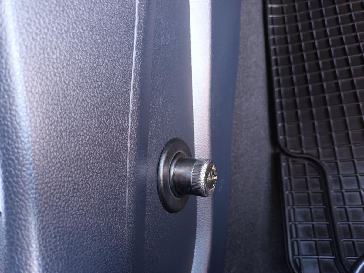 KIA Rio Hatchback 1,2 l 62 kw