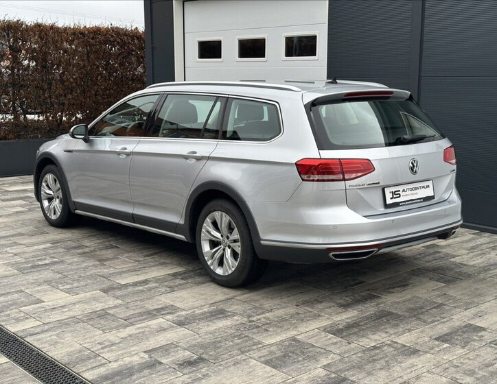 Volkswagen Passat Kombi 2,0 l 140 kw