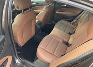 Opel Insignia Liftback 2,0 l 154 kw