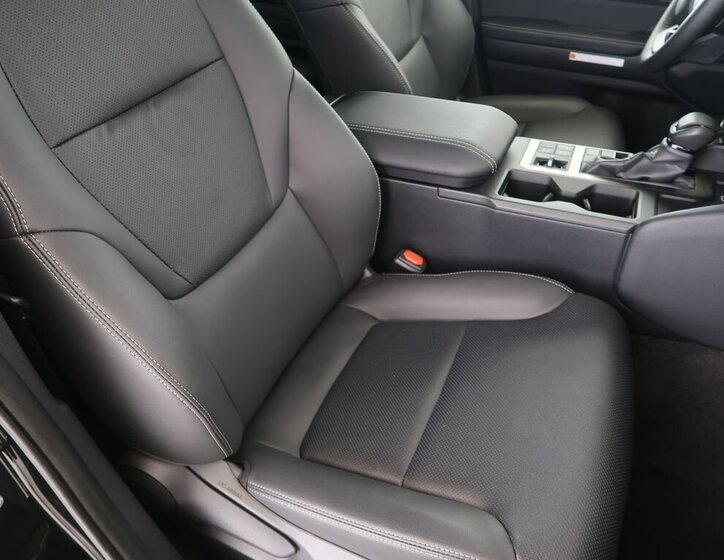 Toyota Land Cruiser SUV / Terénní 2,8 l 151 kw