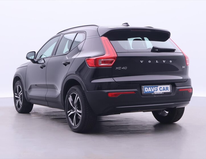 Volvo XC40 SUV 2,0 l 145 kw
