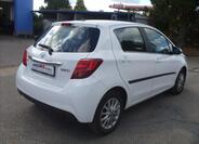 Toyota Yaris 6