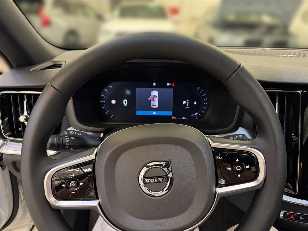 Volvo V60 Kombi 2,0 l 145 kw