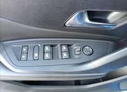 Peugeot 308 Hatchback 1,6 l 110 kw
