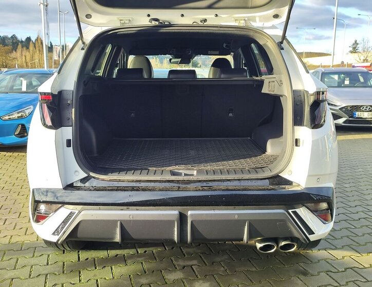 Hyundai Tucson SUV 1,6 l 118 kw