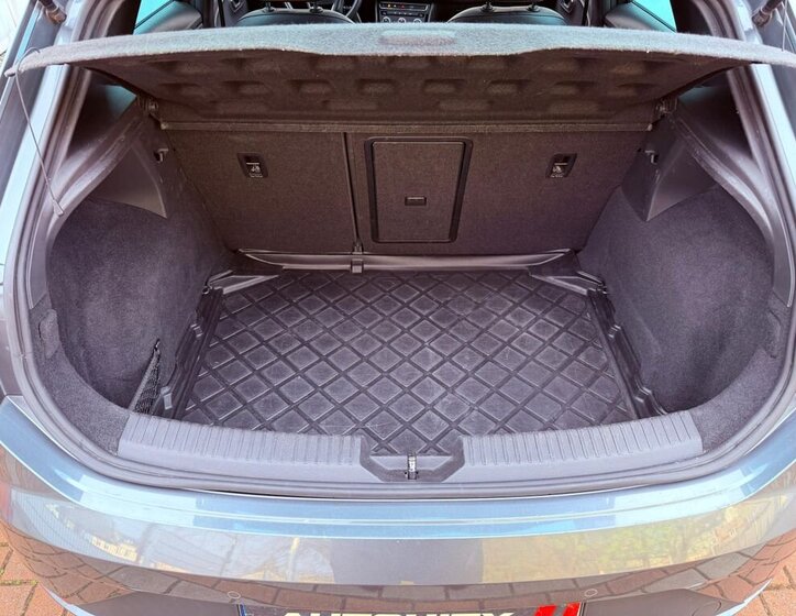 Seat Leon Hatchback 1,4 l 92 kw