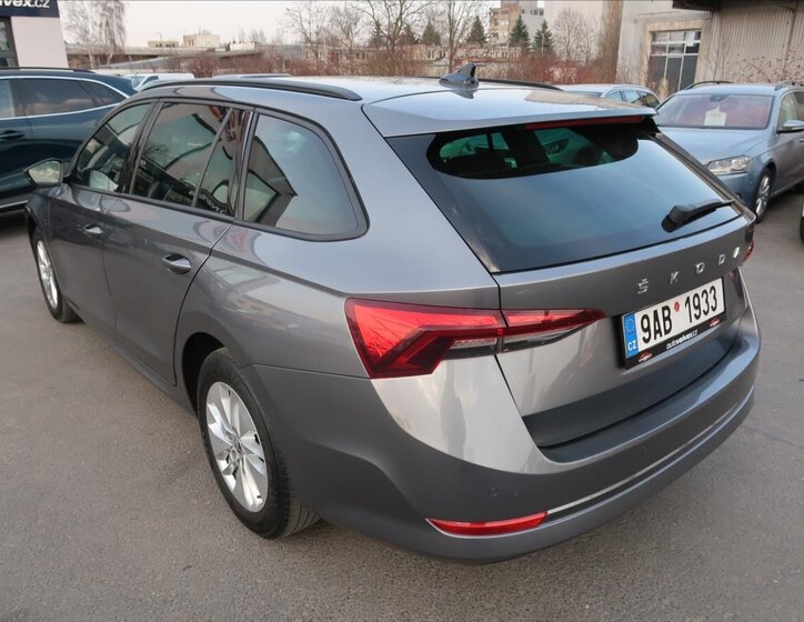 Škoda Octavia Kombi 2,0 l 85 kw