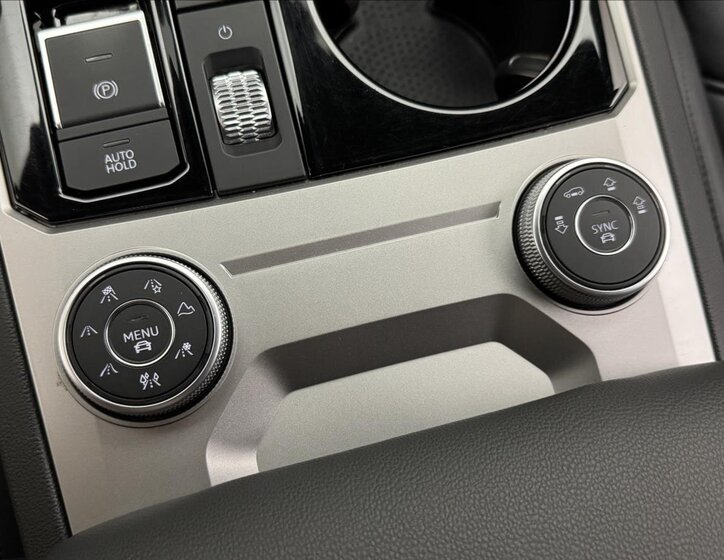 Volkswagen Touareg SUV 3,0 l 210 kw