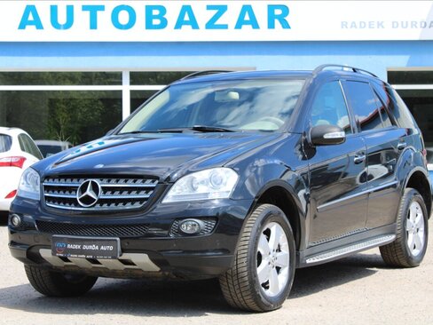 Mercedes-Benz Třídy M SUV / Terénní 3,0 l 165 kw