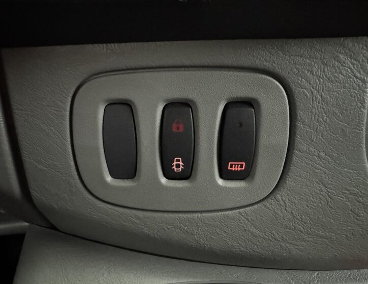 Opel Vivaro Kombi 2,0 l 84 kw