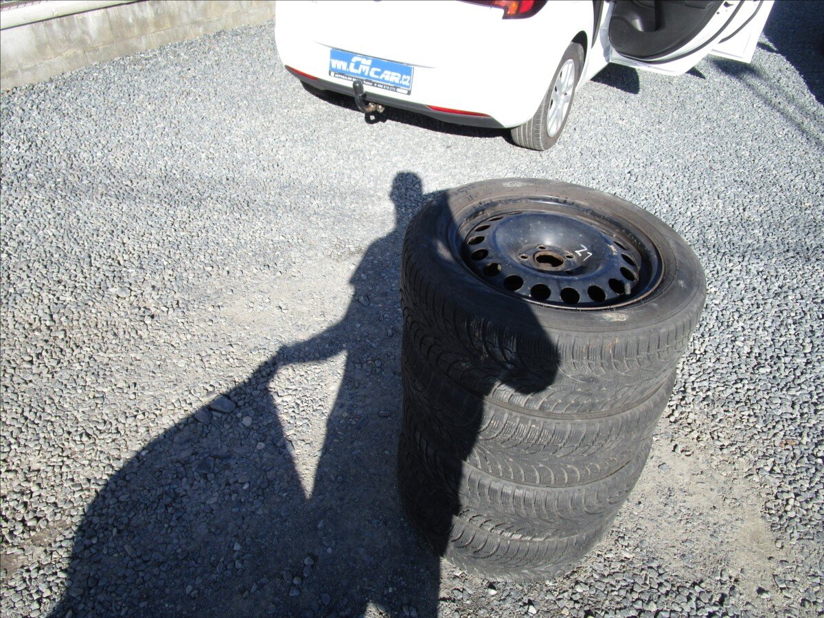 Opel Astra Hatchback 999,0 77 kw