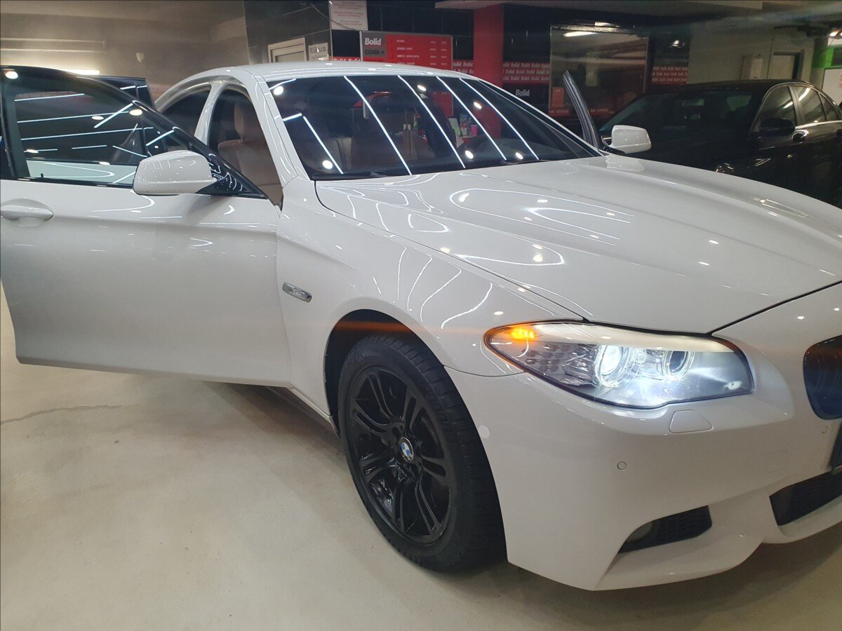 BMW Řada 5 Sedan / Limuzína 3,0 l 230 kw