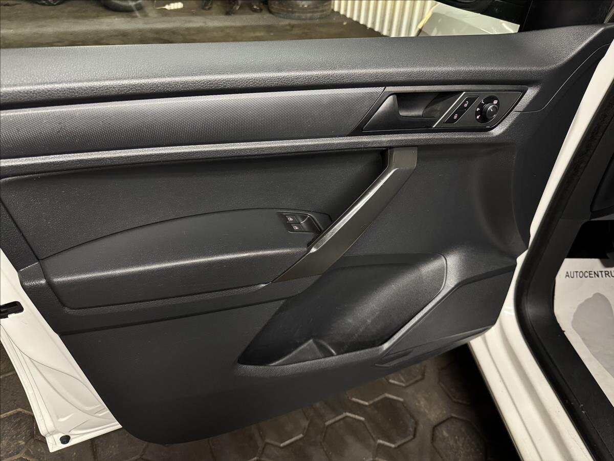 Volkswagen Caddy Ostatní 1,4 l 81 kw