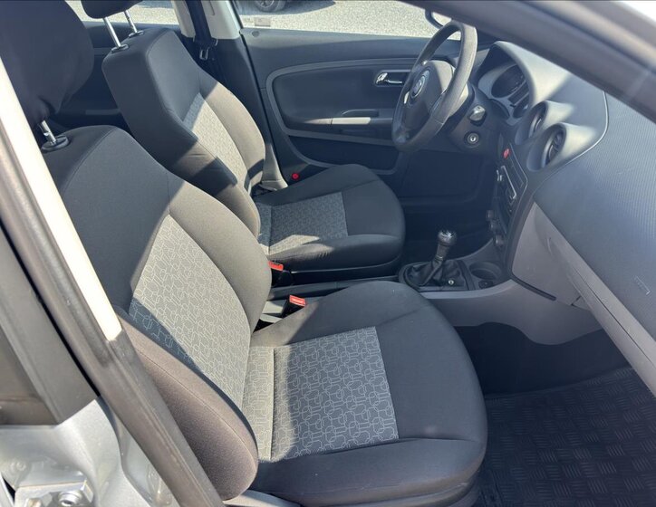 Seat Cordoba Sedan / Limuzína 1,4 l 63 kw