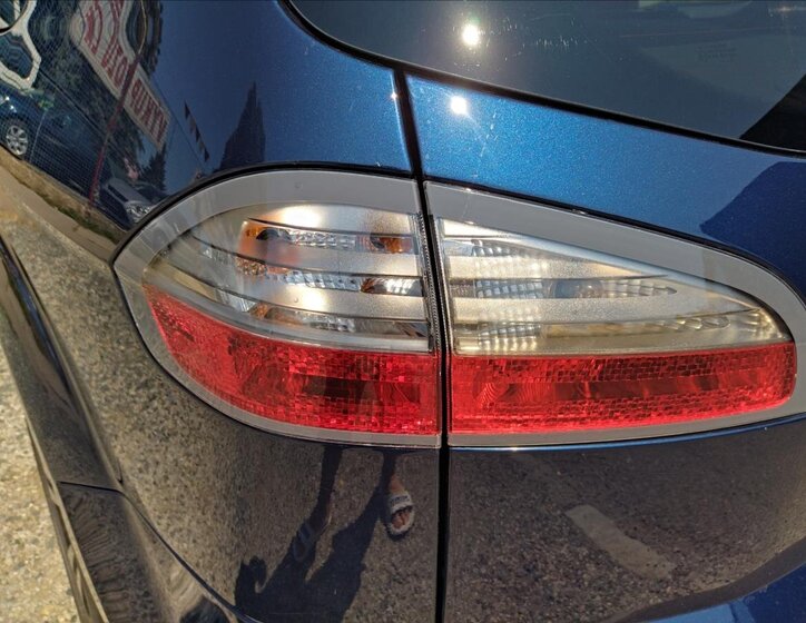 Ford S-MAX Kombi 1,8 l 92 kw