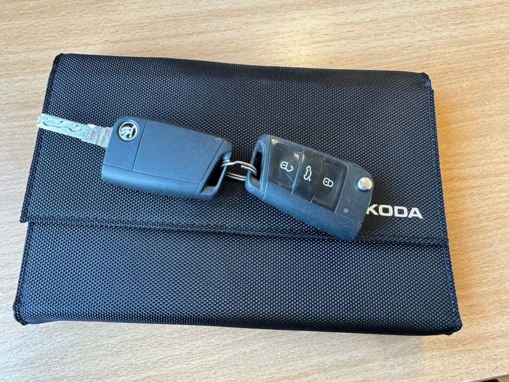 Škoda Rapid Hatchback 999,0 81 kw