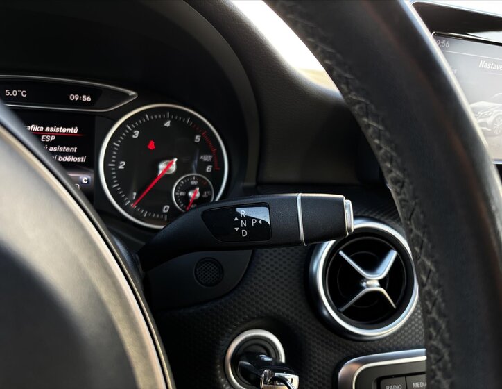 Mercedes-Benz Třídy A Hatchback 1,5 l 80 kw