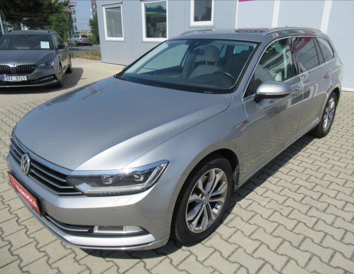 Volkswagen Passat Kombi 2,0 l 140 kw