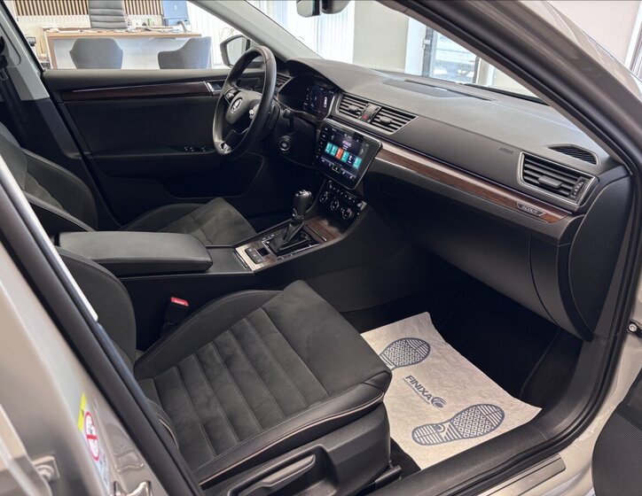 Škoda Superb Kombi 2,0 l 206 kw