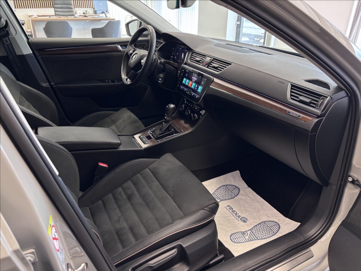 Škoda Superb Kombi 2,0 l 206 kw