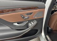 Mercedes-Benz Třídy S 9