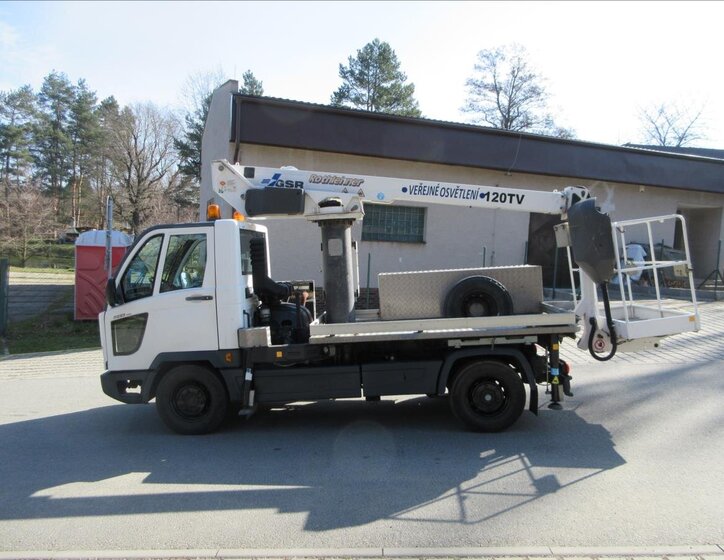 Multicar M 30 Valník 3,0 l 107 kw