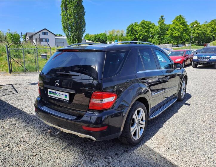 Mercedes-Benz Třídy M 4