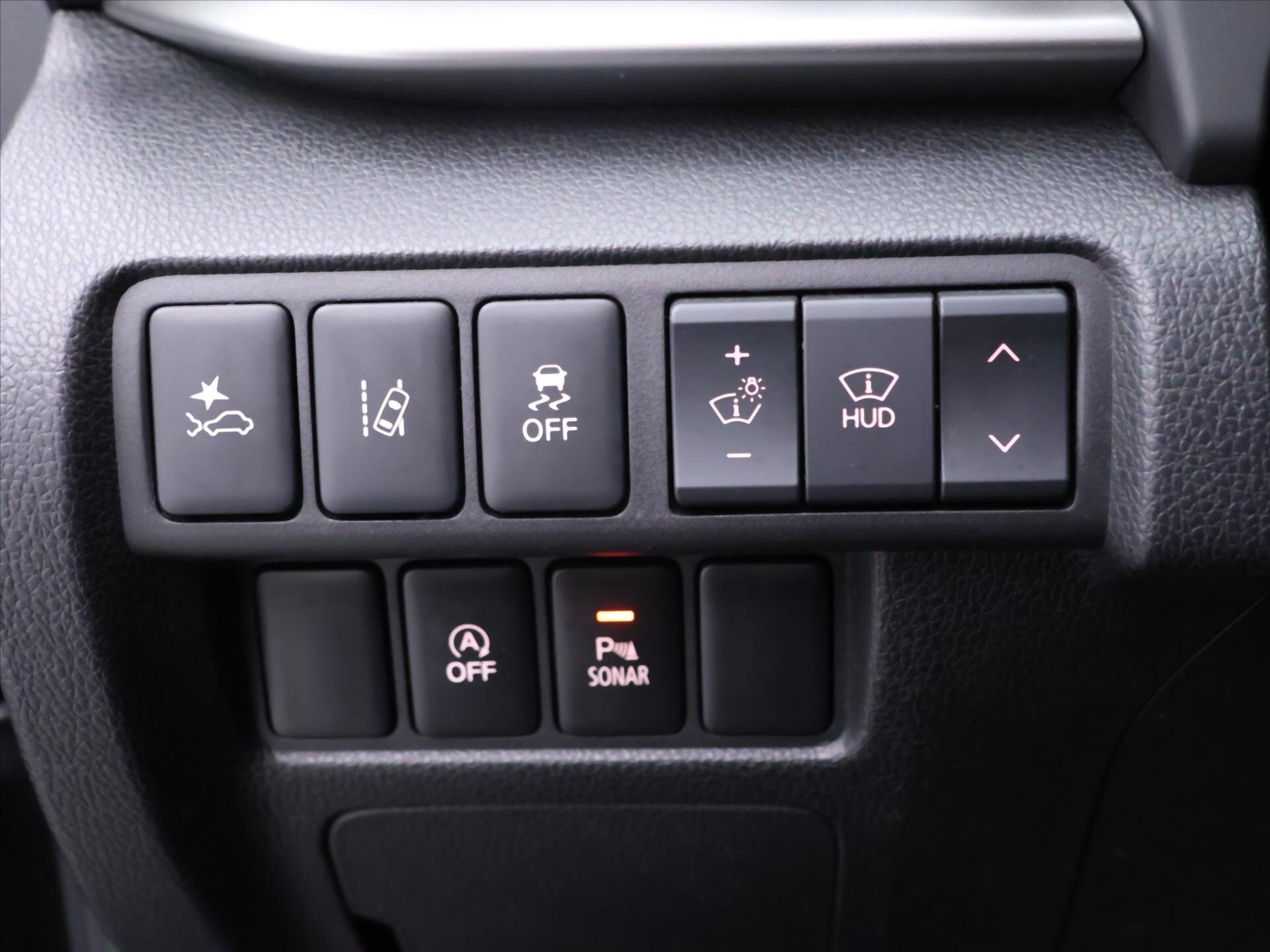 Mitsubishi Eclipse Cross SUV / Terénní 1,5 l 120 kw