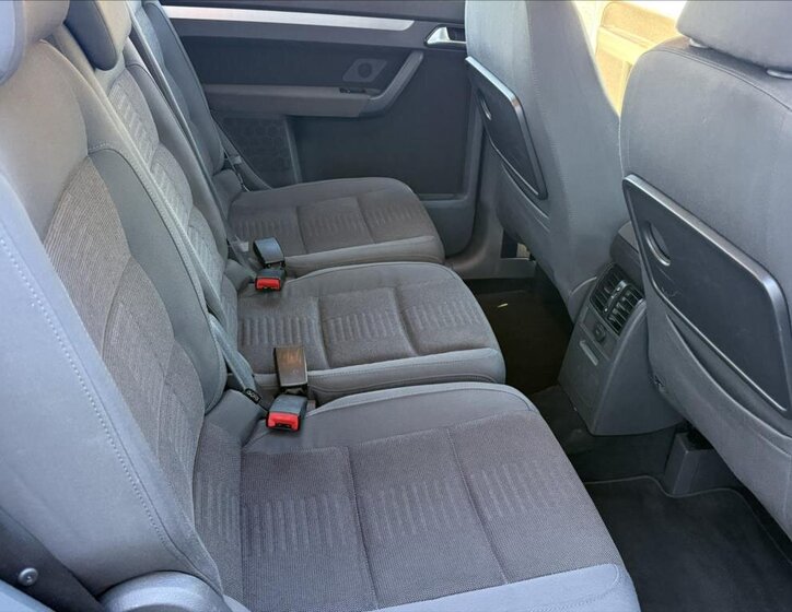 Volkswagen Touran MPV 2,0 l 103 kw
